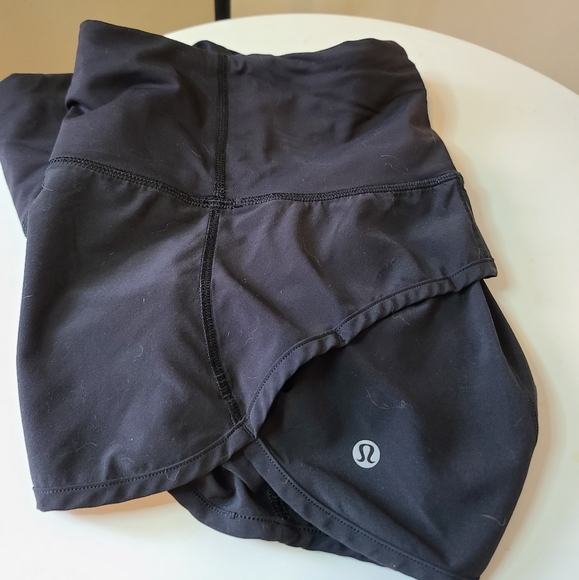 Lulu shorts